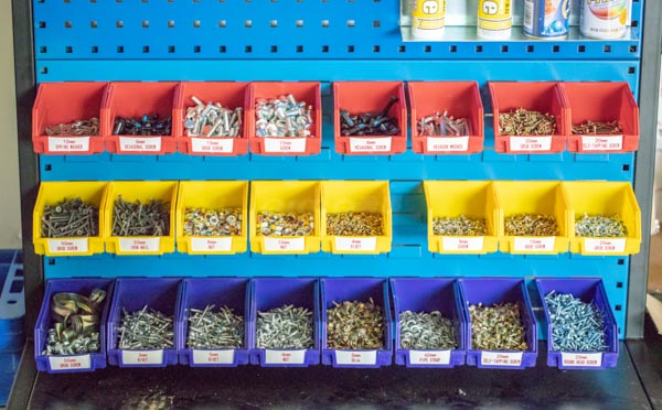 標簽色帶工業應用圖  零件分類標記